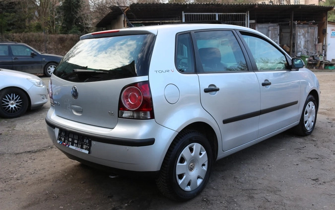 Volkswagen Polo cena 14799 przebieg: 196000, rok produkcji 2007 z Gniew małe 106